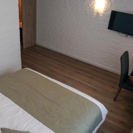 Hotel Dordrecht Bagian luar foto