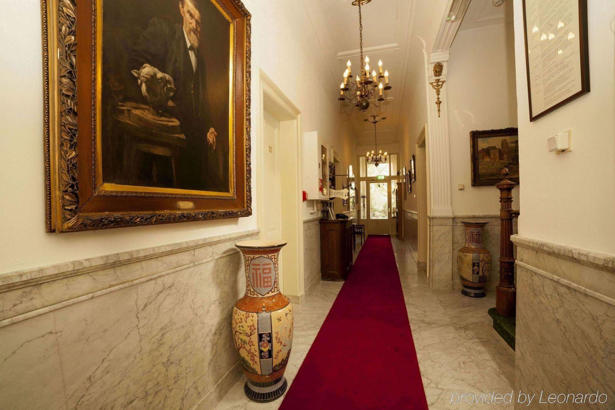 Hotel Dordrecht Bagian luar foto
